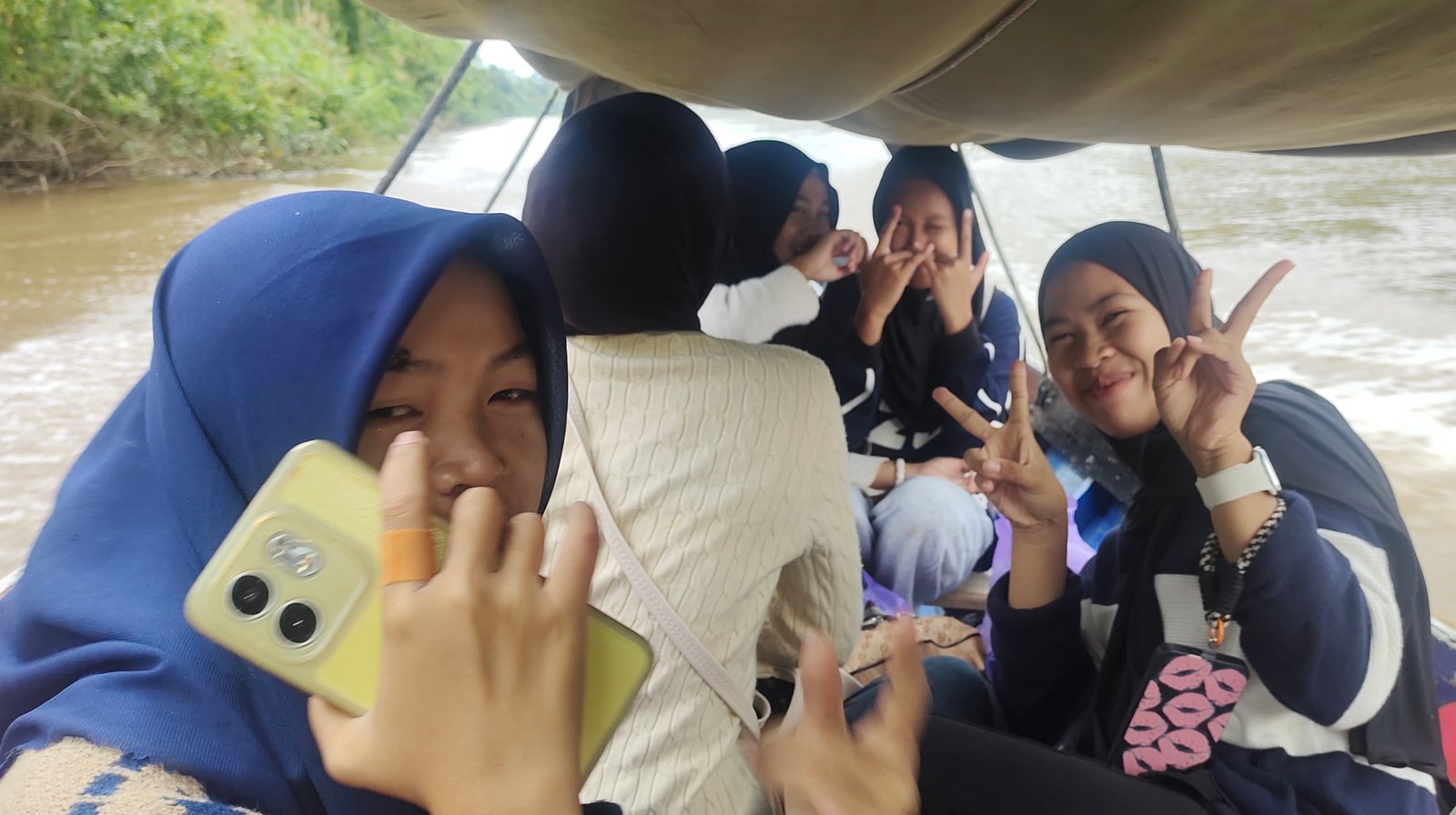 Perjuangan siswi SMAN 2 KARAU KUALA dalam FL3SN
